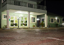 hotelfront